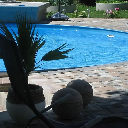 Geraeumige Mit Zwei Schlafzimmern By Interhome Apartament Flattach