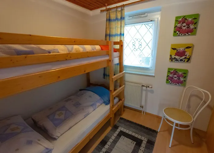 Geraeumige Mit Zwei Schlafzimmern By Interhome Apartment