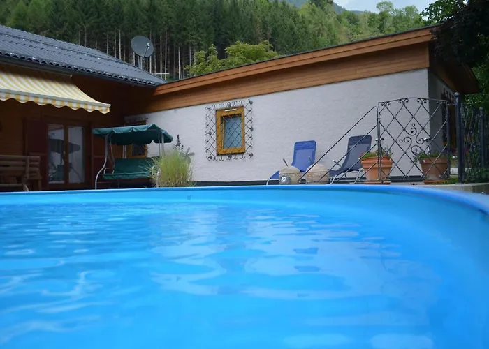 Geraeumige Mit Zwei Schlafzimmern By Interhome